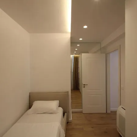 Belleview 8 * Tirana