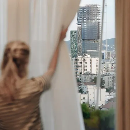 Lägenhet Elrea Living Tirana