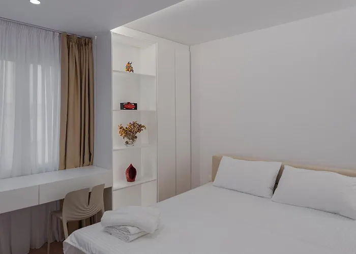 Elrea Living Apartment *